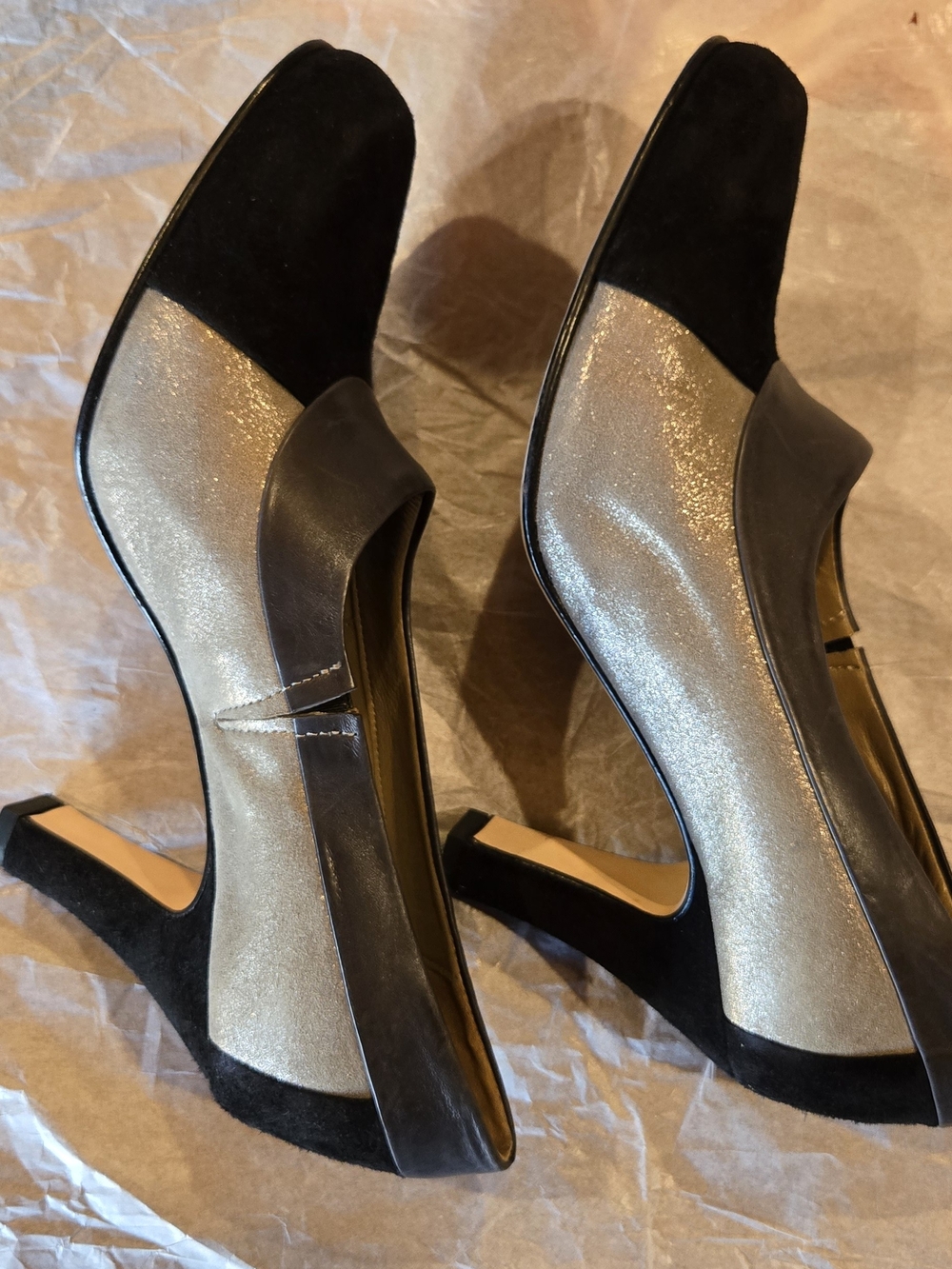 Anyi Lu Women's Two-Tone Black and Silver Heeled Loafers - 8.5